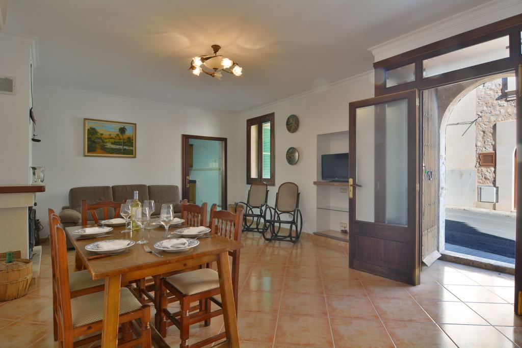 Mallorca Town House With Terrace Algaida  Exterior photo